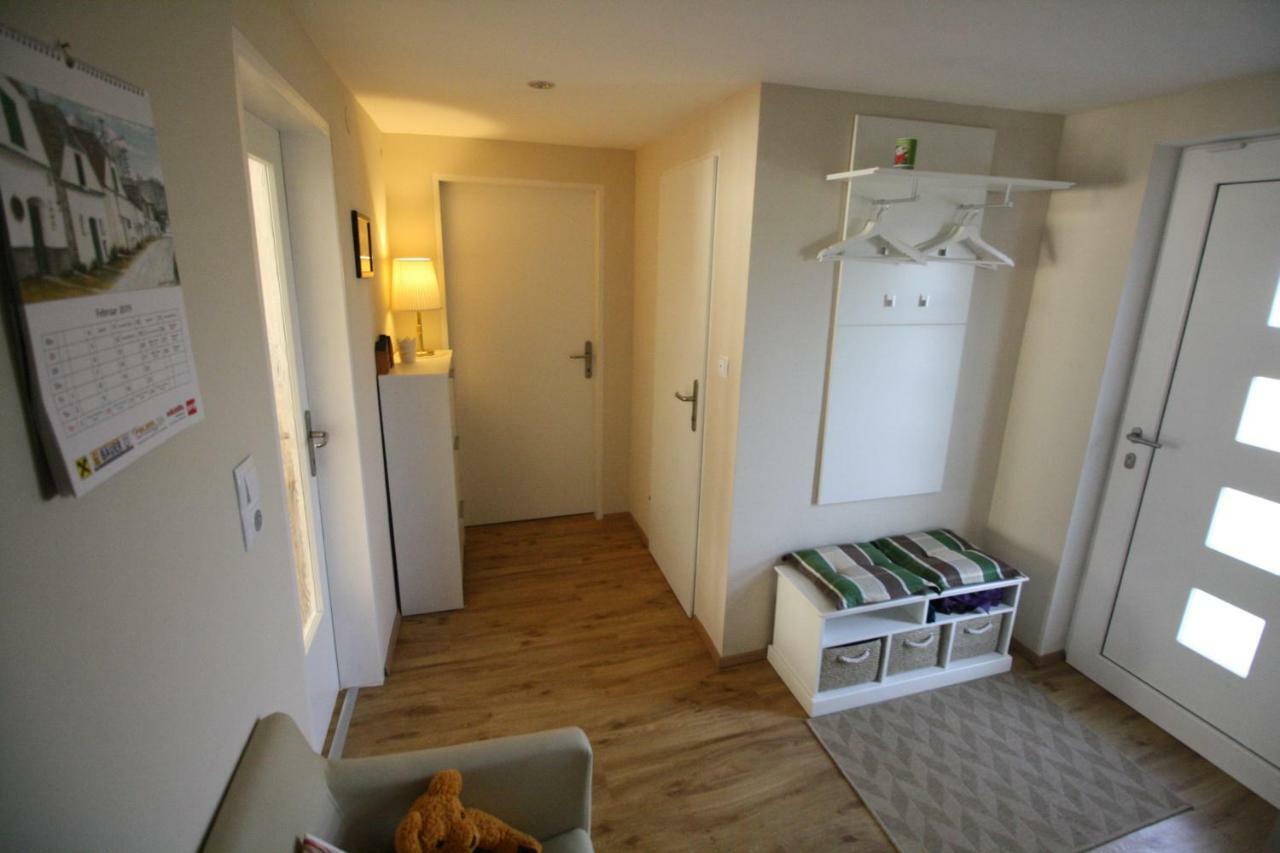 Ferienwohnung Fam. Frey Kleinhoflein Exterior photo